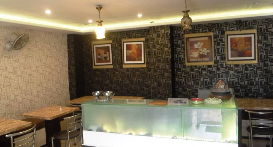 Sairaj Hotel, Durg 4